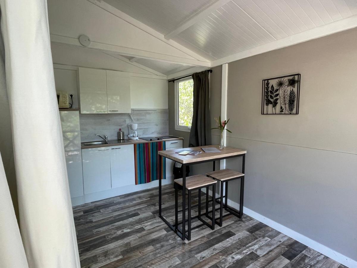 Les Chalets De Labeaume Εξωτερικό φωτογραφία