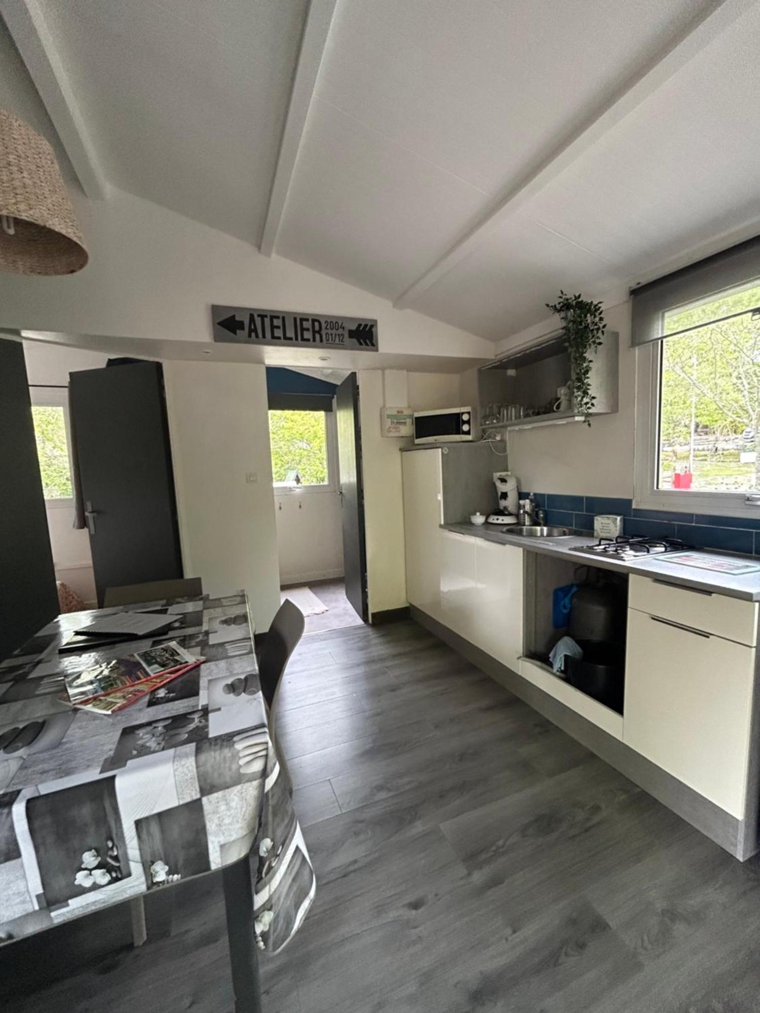 Les Chalets De Labeaume Εξωτερικό φωτογραφία